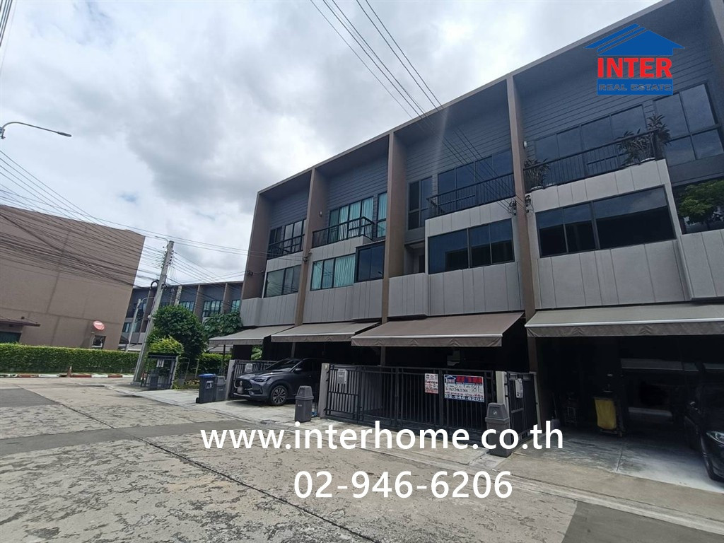 ทาวน์โฮม 3 ชั้น 18.1 ตร.ว. หมู่บ้านกลางเมือง ลาดพร้าว-เสรีไทย ใกล้สยามอะเมชิ่งพาร์ค ซอยเสรีไทย52,50 ถนนเสรีไทย ถนนรามอินทรา ถนนรามคำแหง เขตคันนายาว กรุงเทพมหานคร  – รูปที่ 3