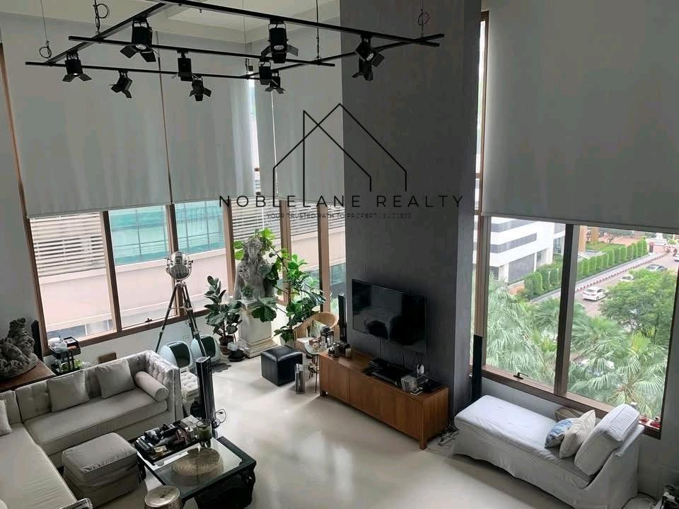 The Emporio Place 