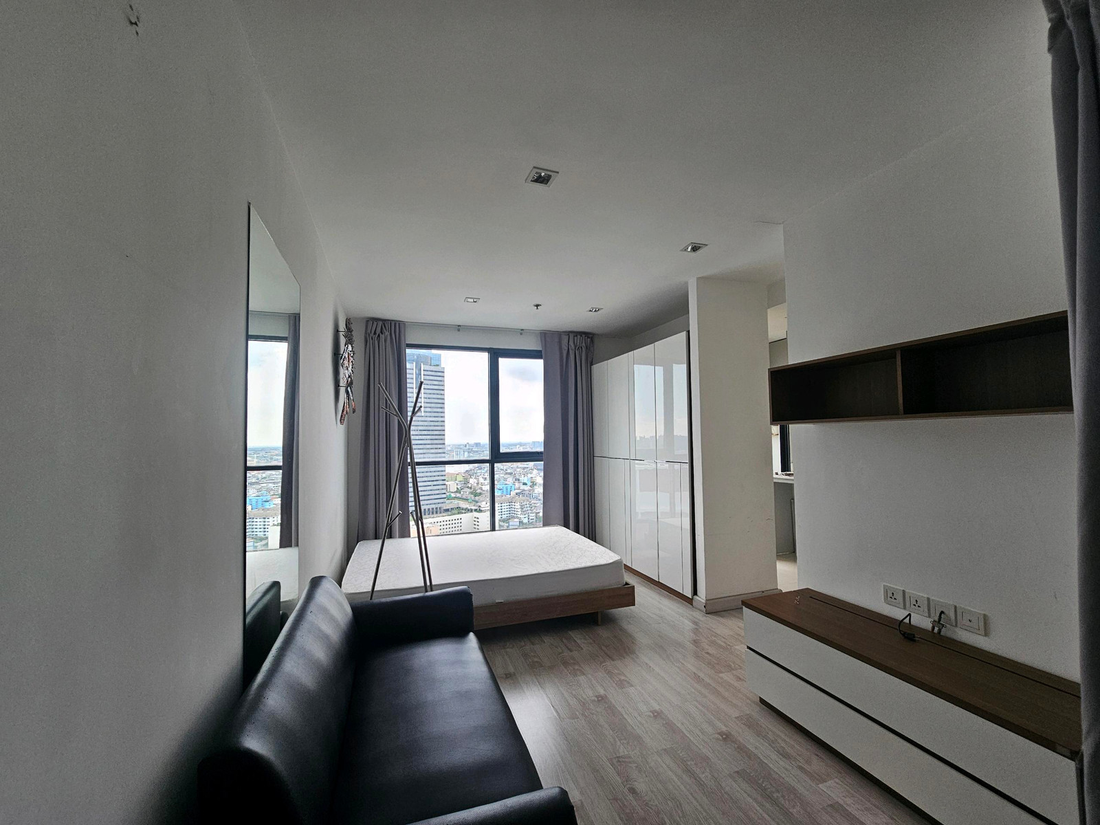 💜พร้อมอยู่ 25 sqm.📍Ideo Mobi sathorn ด bts กรุงธน – รูปที่ 4
