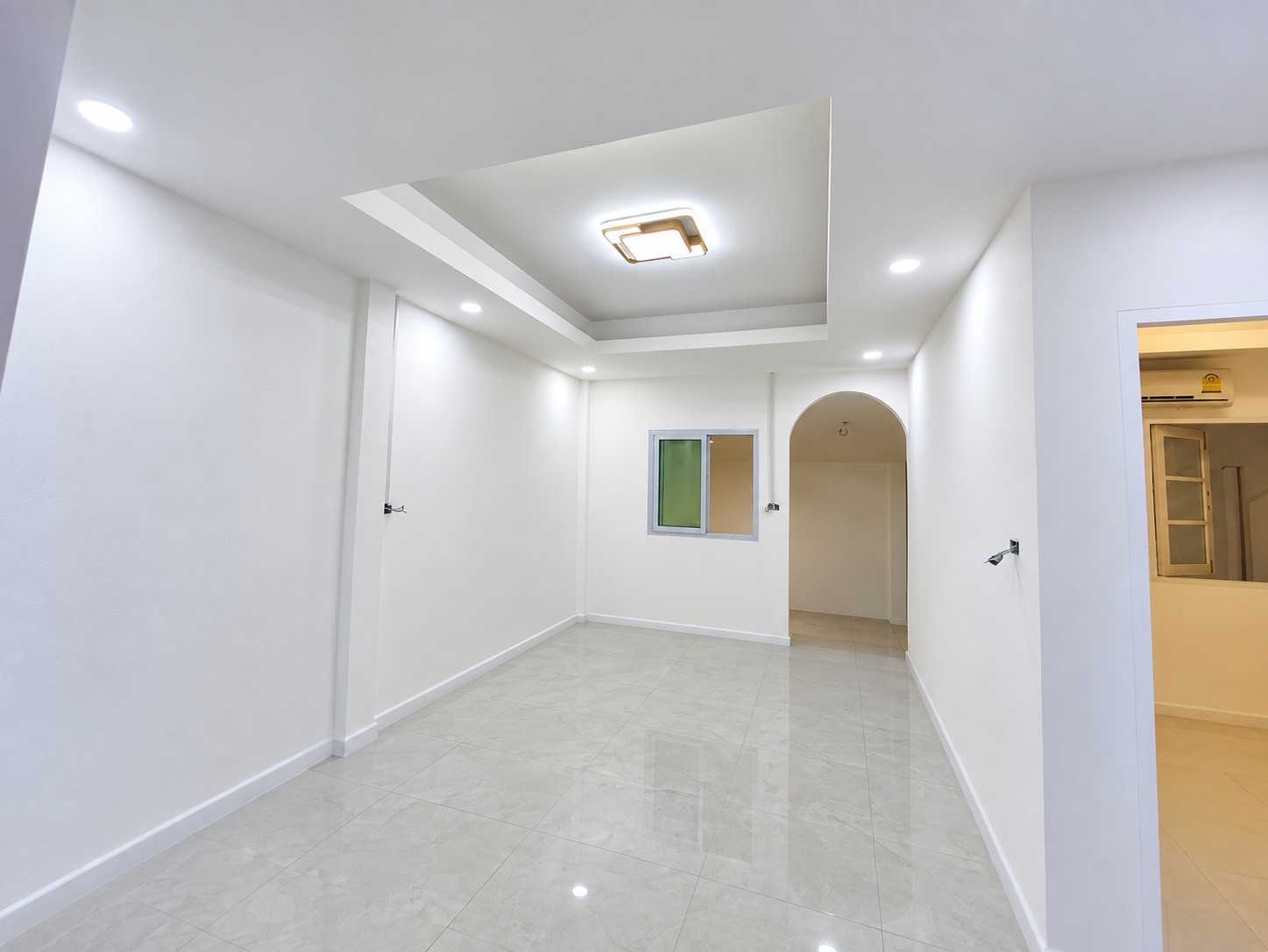 For sale cheap, renovated townhouse Phakdee Village, Kathu, Soi Namtok Kathu, corner house, 2 bedrooms, 1 bathroom, ready to move in, price 2.8 million, call 082-4426354 Khun Nice. – รูปที่ 3