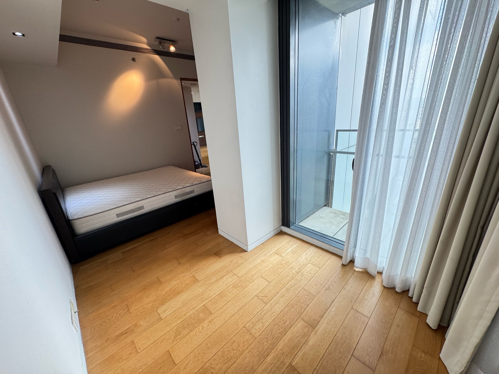 The Met Sathorn 2 Bedroom 2 Bathroom – รูปที่ 4