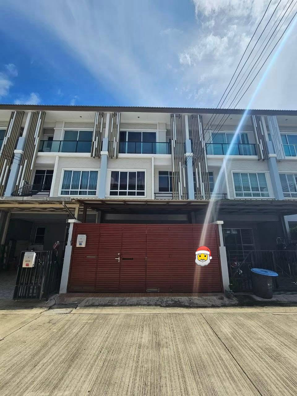 🏡✨ 3-story townhome for rent, The Plant Citi Chaengwattana (Muang Thong Thani), 3 bedrooms, 3 bathrooms, with multi-purpose space and washing area in the back 💰 Rent 25,000 baht/month 🏡✨ 3-story townhome for rent, The Plant Citi Chaengwattana (Muang Thong Thani), 3 bedrooms, 3 bathrooms, with multi-purpose space and washing area in the back 💰 Rent 25,000 baht/month