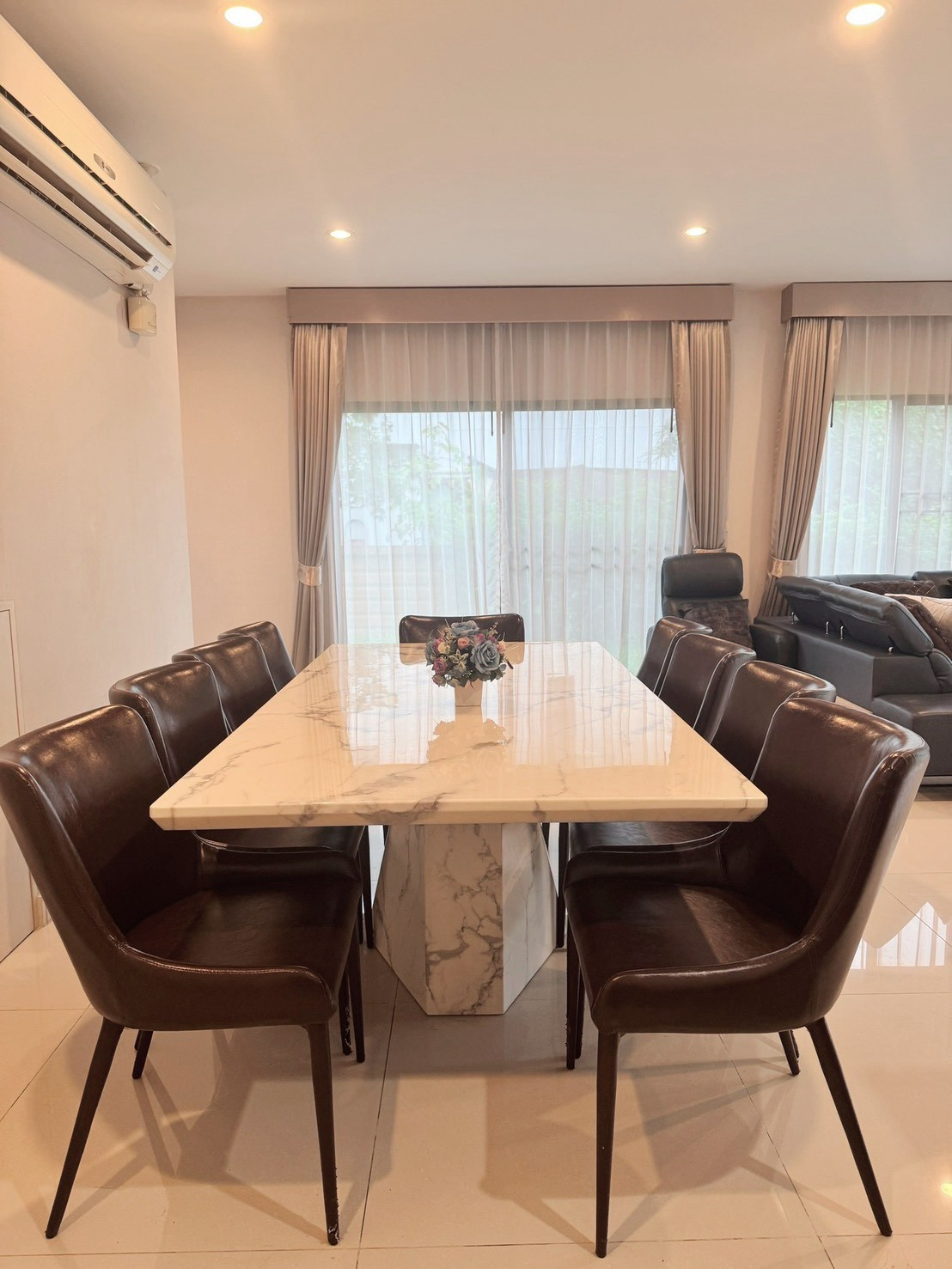 🏡 บ้านเดี่ยวให้เช่า บุราสิริ พัฒนาการ 4 ห้องนอน 5 ห้องน้ำ ติดสวน + Clubhouse | ใกล้โรงเรียนนานาชาติและสนามบินสุวรรณภูมิ 🐶 Pet Friendly เลี้ยงสัตว์ได้ – รูปที่ 4