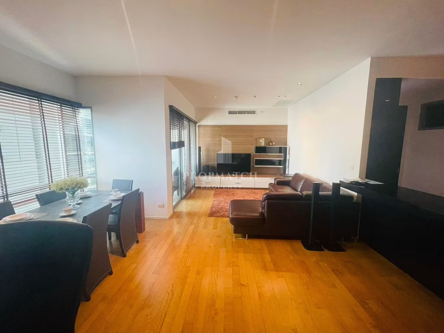 ✨Flash Deal ✨The Madison Sukhumvit 41 (3Bed 3Bath 162SQM.) ready to move in! Only 100,000 baht per month Tel.0981315848@propmatch