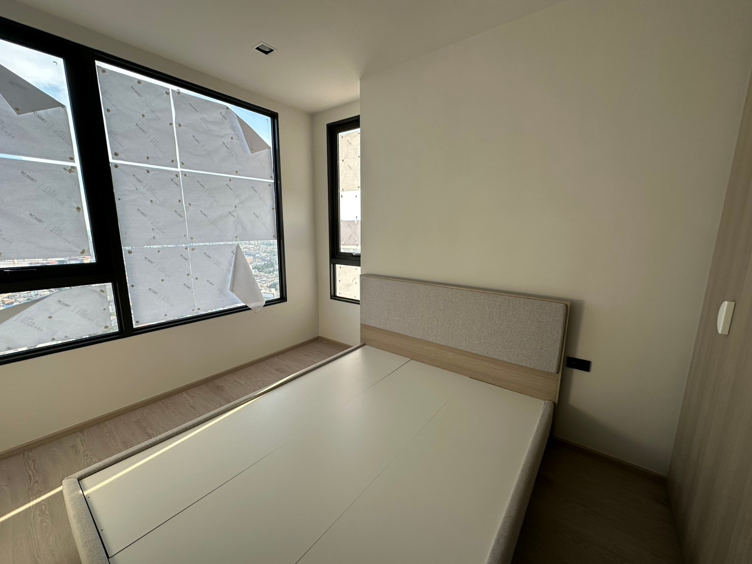 FOR SALE | Reference Sathorn-Wongwian Yai 1 Bedroom Plus | 48th Floor | 32.7 SQ.M. – รูปที่ 2