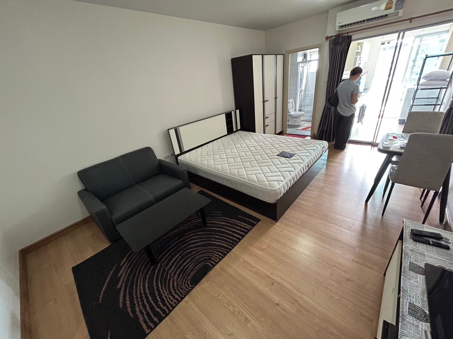 Condo Supalai City Resort, Phra Nang Klao Station - Chao Phraya, Studio, 1 bathroom, 8th floor, size 33 sq m.