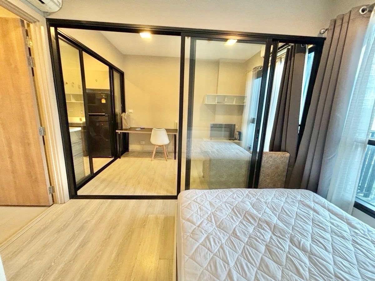 🔥32411🔥 Condolette Midst Rama 9 for rent 🌐LINE ID : @fastforrentcondo