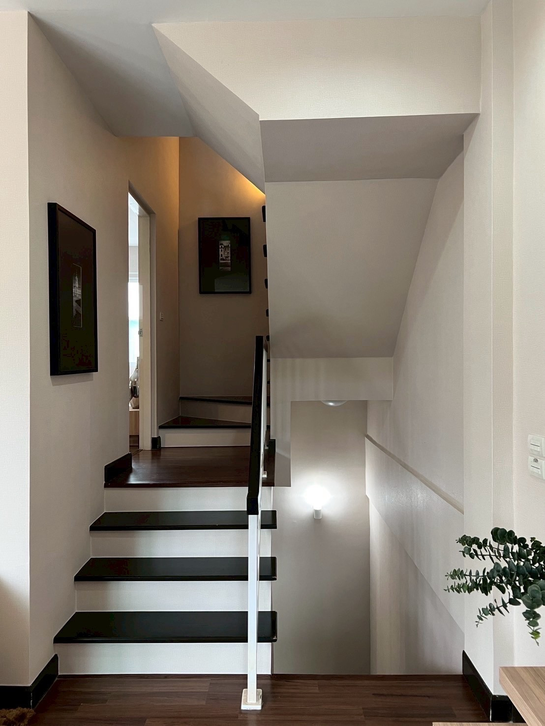 ✨🏡ทาวน์พลัสเอ็กซ์ ประชาชื่น ✔️Fully renovated พร้อมเข้าอยู่ style Modern Luxuur – รูปที่ 2