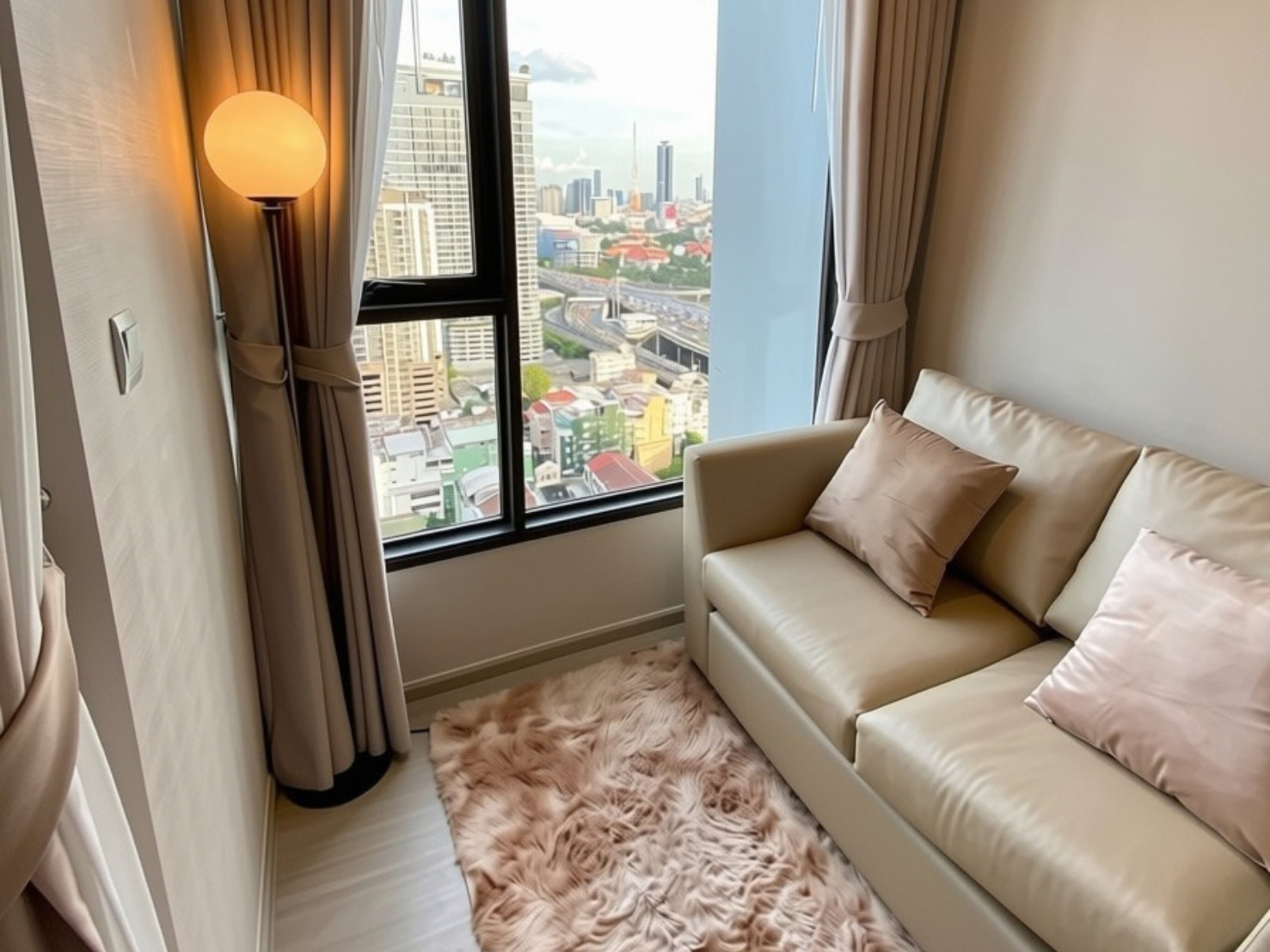 🏢 Life Asoke Rama 9 Com100％ – รูปที่ 3