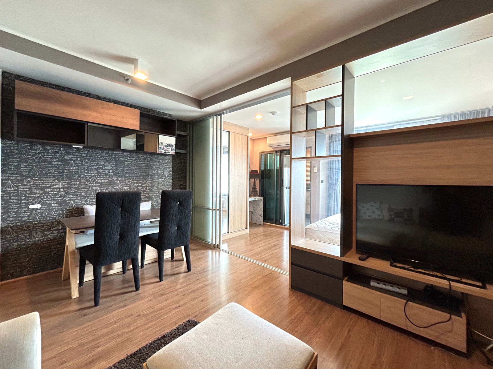 Condo for rent, U Delight Rama 3, price 2,000,000 baht 𝐔 𝐃𝐞𝐥𝐢𝐠𝐡𝐭 𝐑𝐞𝐬𝐢𝐝𝐞𝐧𝐜𝐞 𝐑𝐢𝐯𝐞𝐫𝐟𝐫𝐨𝐧𝐭 𝐑𝐚𝐦𝐚 3 Room details - Size 𝟒𝟏 sq m - 𝟏 Bedroom 𝟏 Bathroom - Deposit 𝟐 months in advance 𝟏 Condo amenities Condo for rent, U Delight Rama 3, price 2,000,000 baht 𝐔 𝐃𝐞𝐥𝐢𝐠𝐡𝐭 𝐑𝐞𝐬𝐢𝐝𝐞𝐧𝐜𝐞 𝐑𝐢𝐯𝐞𝐫𝐟𝐫𝐨𝐧𝐭 𝐑𝐚𝐦𝐚 3 Room details - Size 𝟒𝟏 sq m - 𝟏 Bedroom 𝟏 Bathroom - Deposit 𝟐 months in advance 𝟏 Condo amenities
