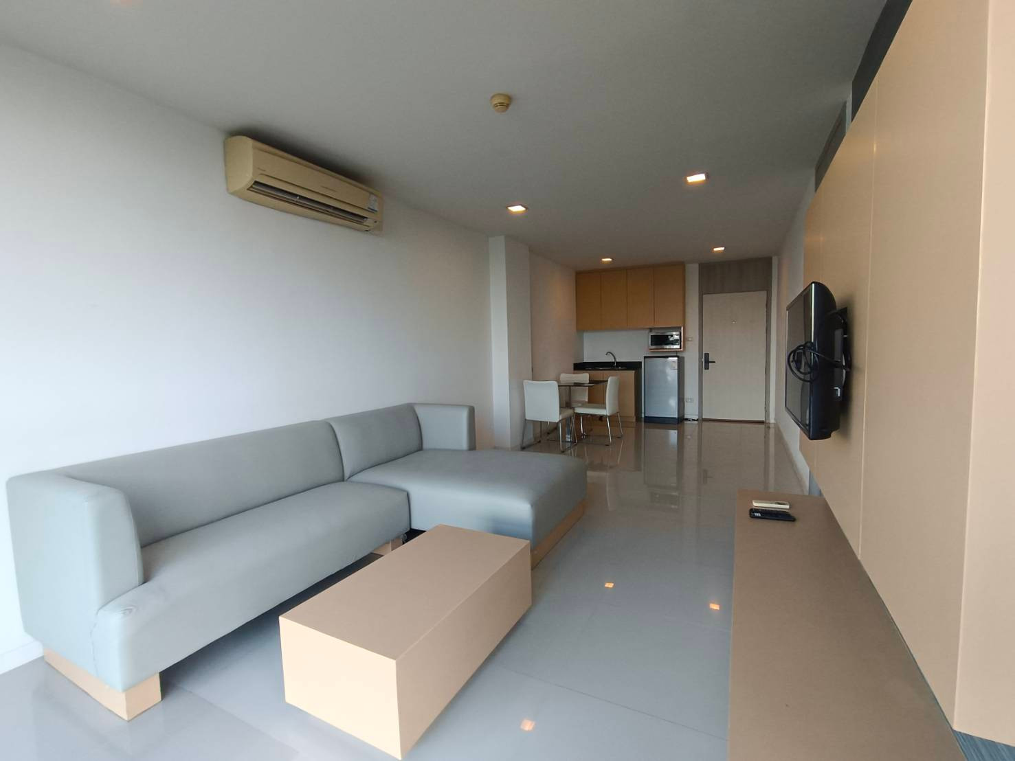 💥ปล่อยเช่าคอนโดเลี้ยงสัตว์ได้ Landmark Residence Abac Bangna 💥มีว่าง 2 ห้อง ขนาด 54 ตรม.ค่าเช่า 9,500 บาท, ขนาด 31 ตรม.ค่าเช่า  6,500 บาท – รูปที่ 2