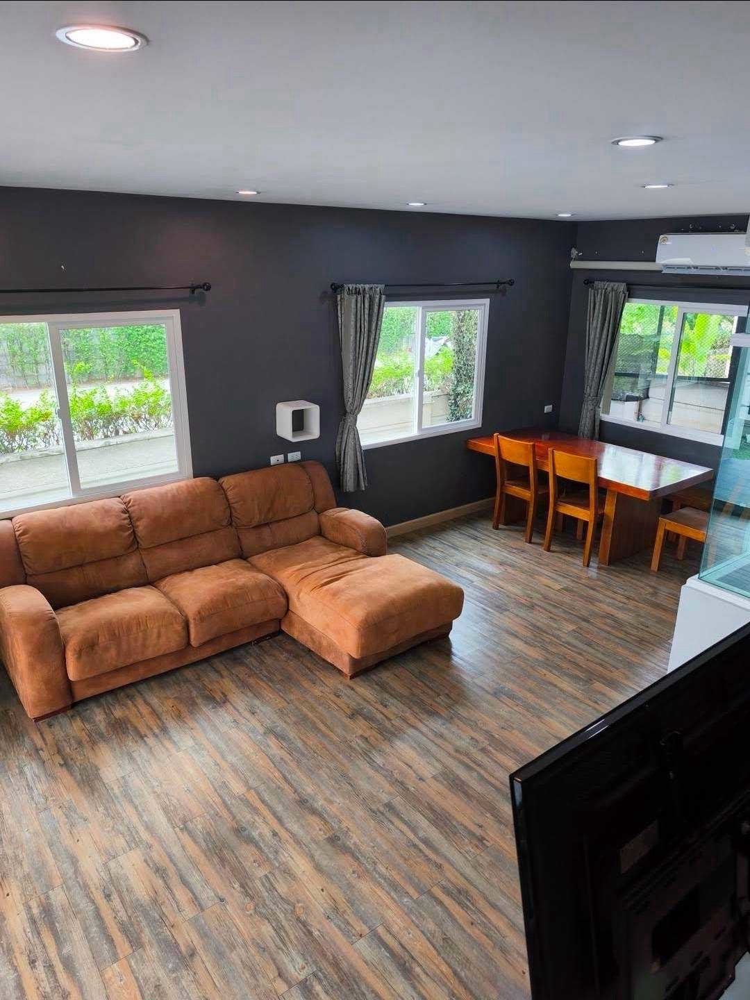 ให้เช่า Townhome คาซ่าซิตี้ดอนเมือง 🚝🪅✅️  聯排別墅出租：Casa City Don Mueang  – รูปที่ 2