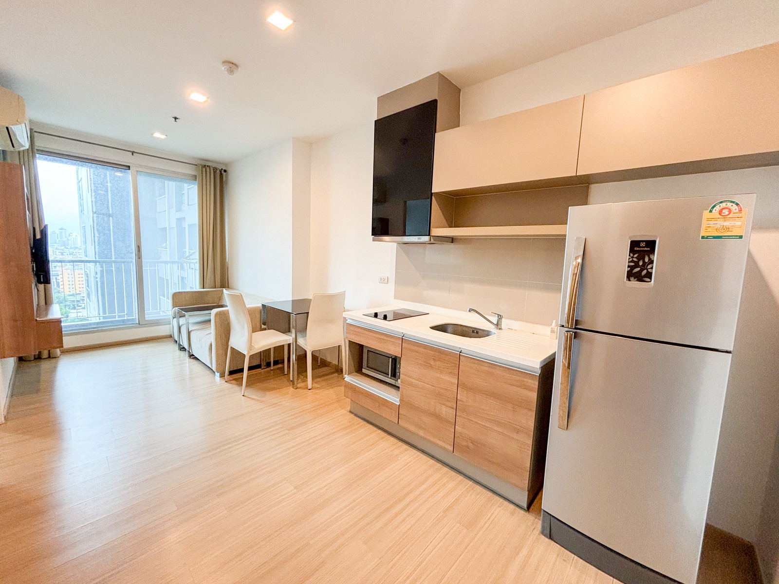 🏡 ให้เช่า | RHYTHM Sukhumvit 50 🚆 ใกล้ BTS อ่อนนุช เพียงประมาณ 200 เมตร ✨ 35 ตร.ม. | ชั้น 16 | Built-in Furniture | วิวเปิดโล่ง 🔥 ปรับราคาใหม่ เพียง 17,000 บาท/เดือน – รูปที่ 4