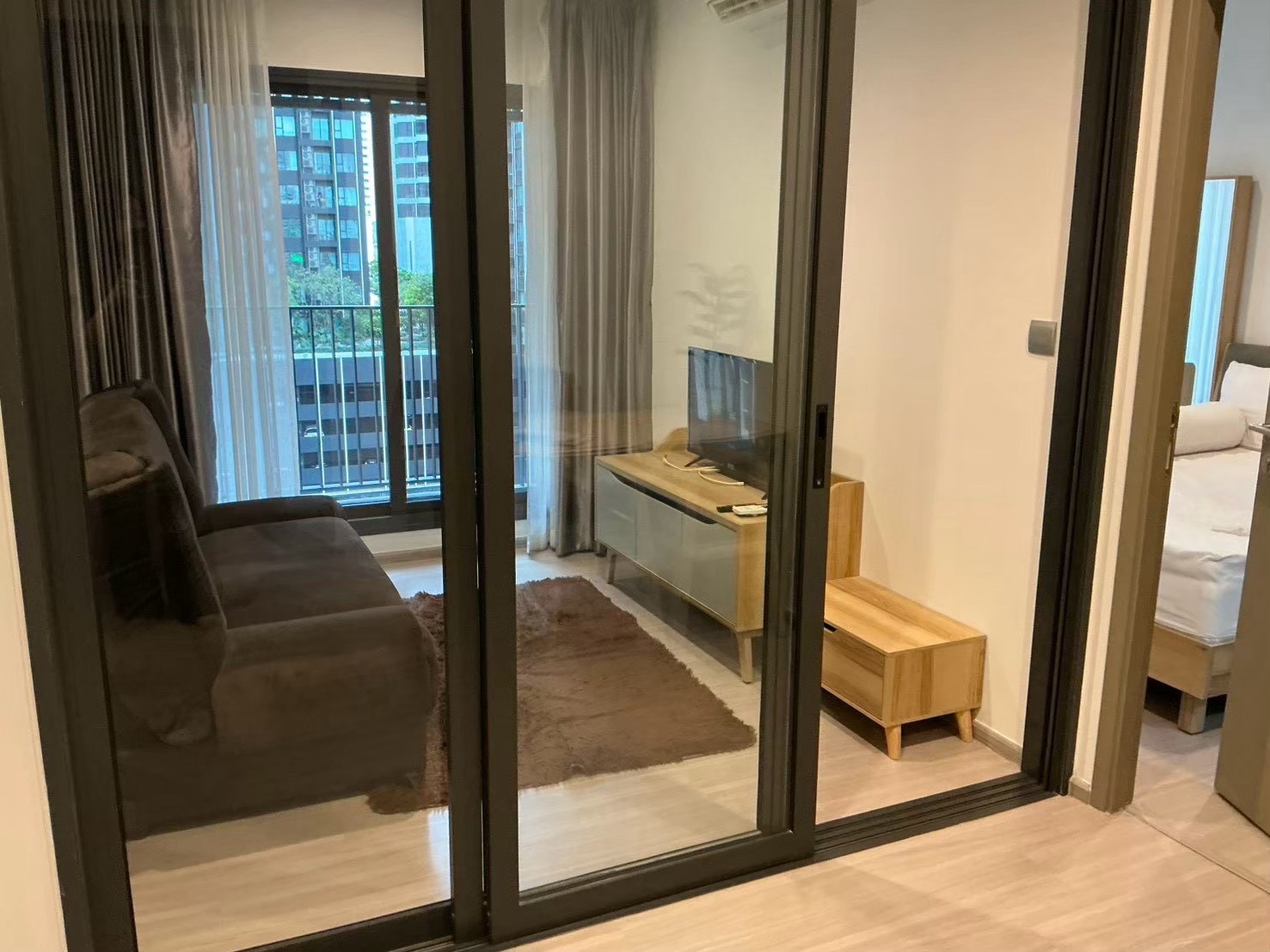 Condo for rent Life Asoke Hype 1 bed 1 bath only 18,000/month!! Condo for rent Life Asoke Hype 1 bed 1 bath only 18,000/month!!