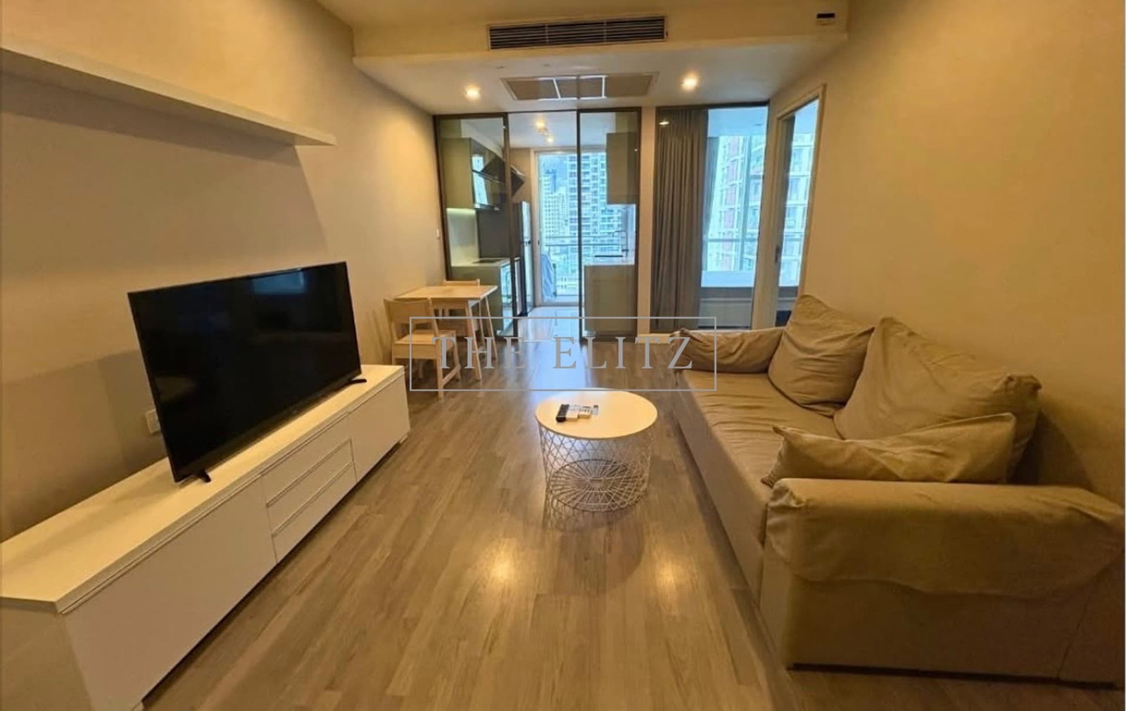 ใจกลางสาทร🔥 The Room Sathorn-Tanonpun 1 ห้องนอน 50 ตรม. ราคา 27k/mo สนใจติดต่อ 065-889-9963 คุณปุยนุ่น ใจกลางสาทร🔥 The Room Sathorn-Tanonpun 1 ห้องนอน 50 ตรม. ราคา 27k/mo สนใจติดต่อ 065-889-9963 คุณปุยนุ่น