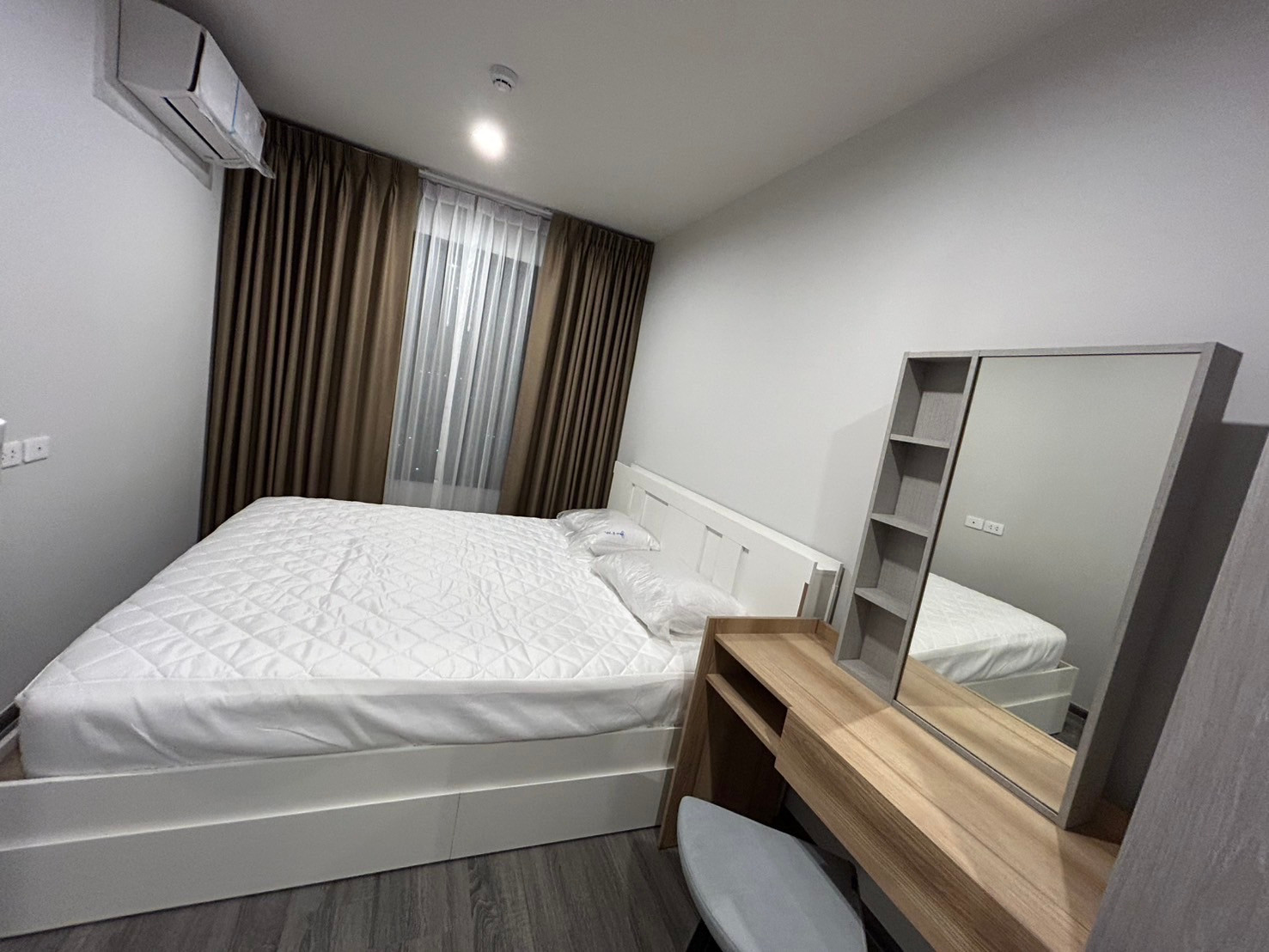 C260256 Ideo lamsali station, 31 sqm 1 bed fully furnished, rent 16,000 thb C260256 Ideo lamsali station, 31 sqm 1 bed fully furnished, rent 16,000 thb