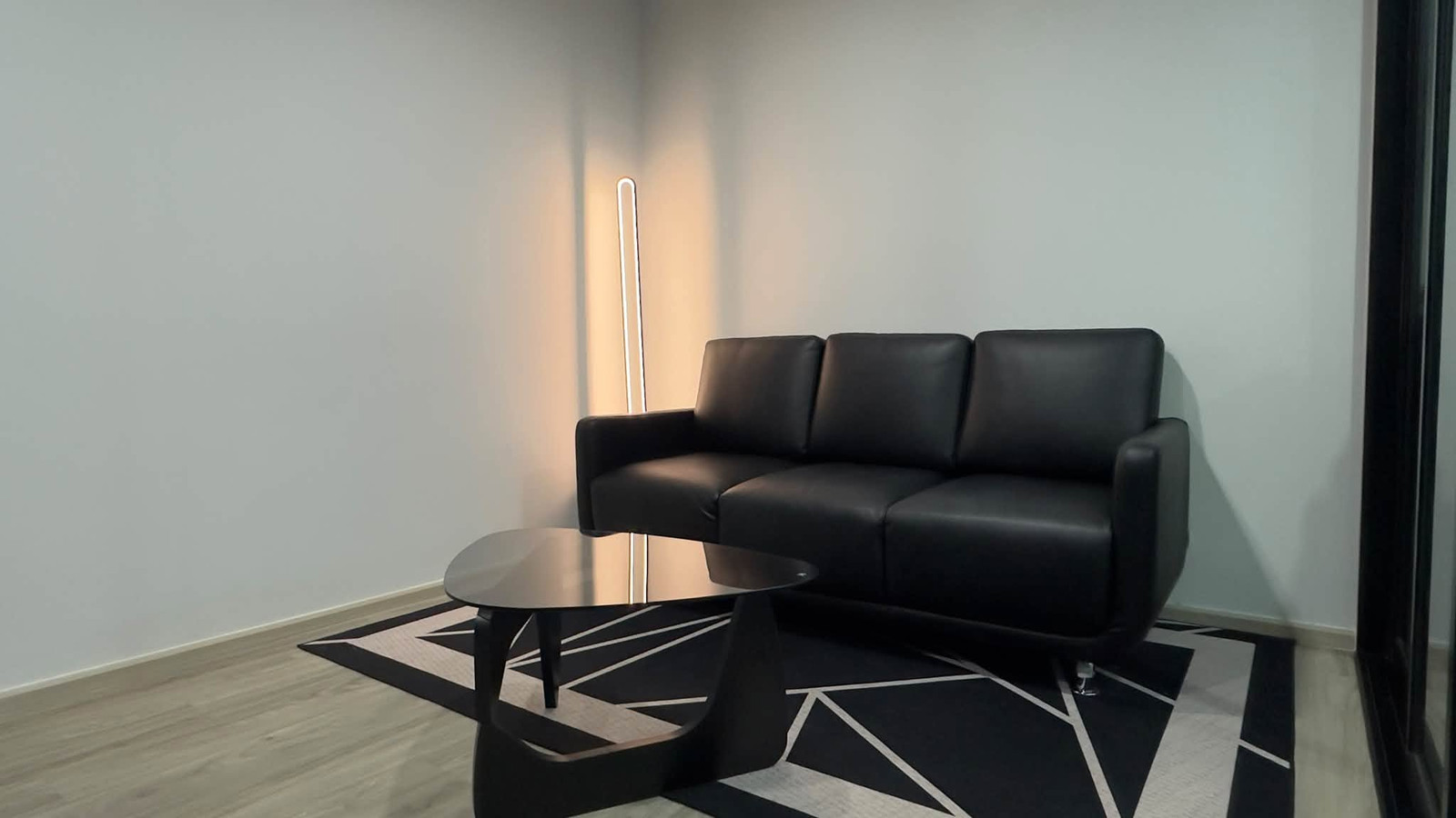 ปล่อยเช่า Regent Home Bangna ห้องพร้อมอยู่ เฟอร์ครบ เครื่องใช้ไฟฟ้าครบ! – รูปที่ 2