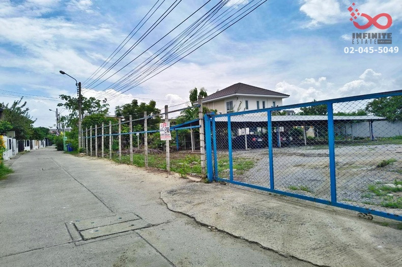 Land for sale, 199.8 sq m., Soi Phoon Charoen, Bangna-Trad KM.16, Bang Chalong, Bang Phli, Samut Prakan, near Suvarnabhumi Airport. Land for sale, 199.8 sq m., Soi Phoon Charoen, Bangna-Trad KM.16, Bang Chalong, Bang Phli, Samut Prakan, near Suvarnabhumi Airport.