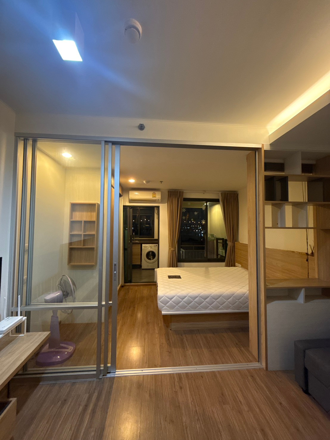 FOR Rent 1  Bed ริมแม่น้ำ พร้อมเฟอร์ตกแต่ง ยู ดีไลท์ เรสซิเดนซ์ รีเวอร์ฟร้อนท์ พระราม 3 วิวแม่น้ำเจ้าพระยา – รูปที่ 2