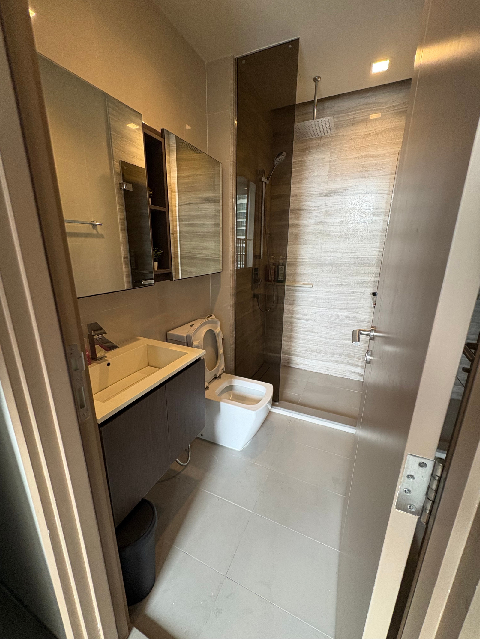 The Line Sukhumvit 71 for sale 3.9 Mil The Line Sukhumvit 71 for sale 3.9 Mil