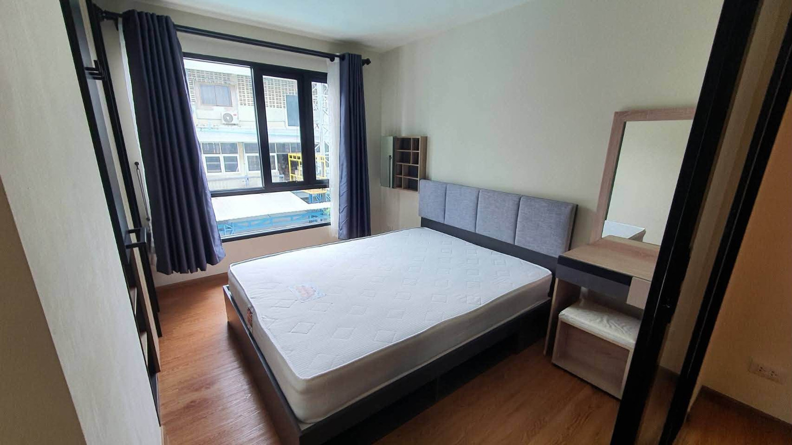 ให้เช่า Arise Ratchada 19 Condominium ห้องสวย เฟอร์นิเจอร์ครบ พร้อมอยู่ค่ะ