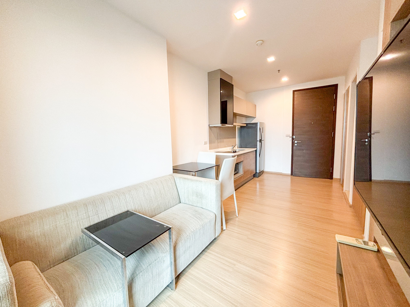 🏡 ให้เช่า | RHYTHM Sukhumvit 50 🚆 ใกล้ BTS อ่อนนุช เพียงประมาณ 200 เมตร ✨ 35 ตร.ม. | ชั้น 16 | Built-in Furniture | วิวเปิดโล่ง 🔥 ปรับราคาใหม่ เพียง 17,000 บาท/เดือน – รูปที่ 2