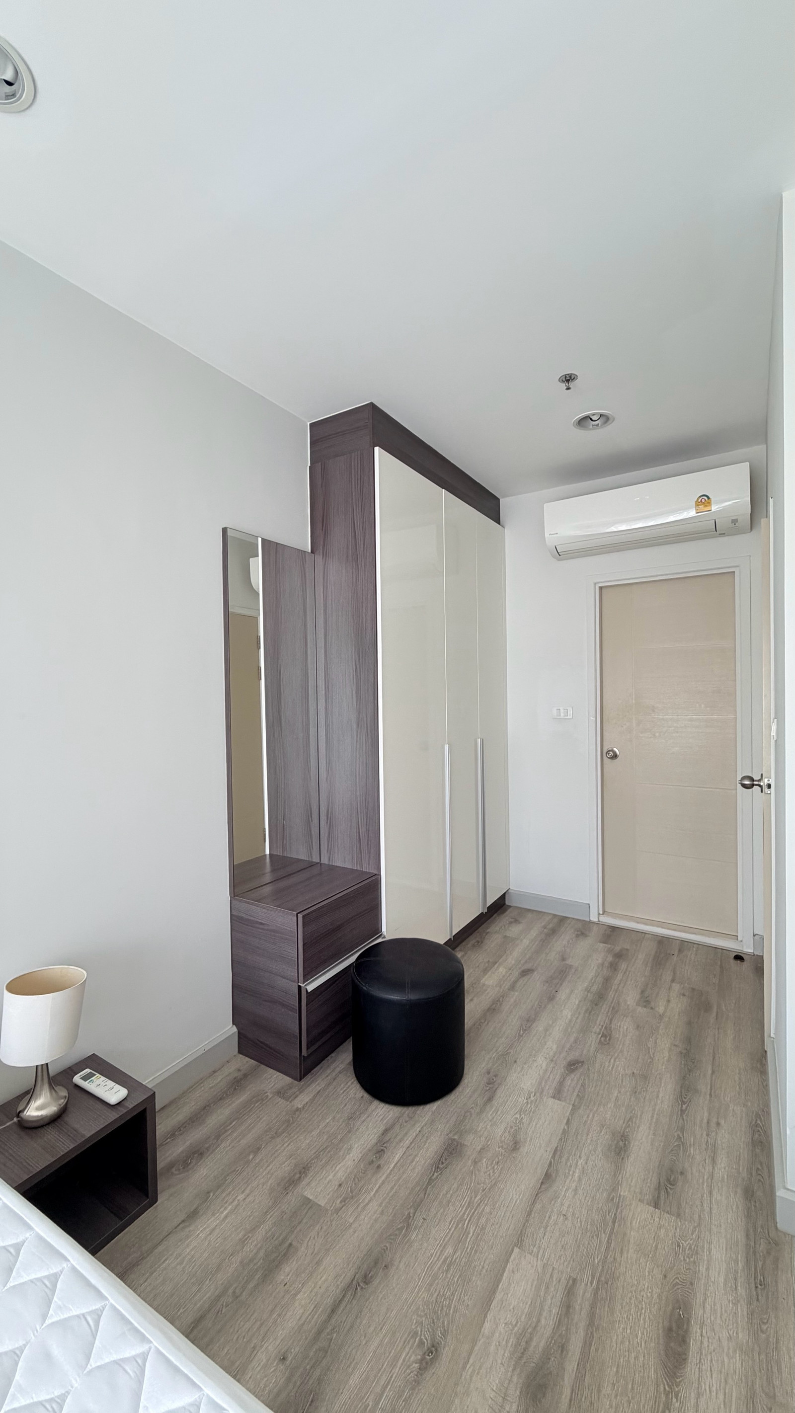 A room like this doesnt come around often — its now available for rent. Hurry and contact us! – รูปที่ 4