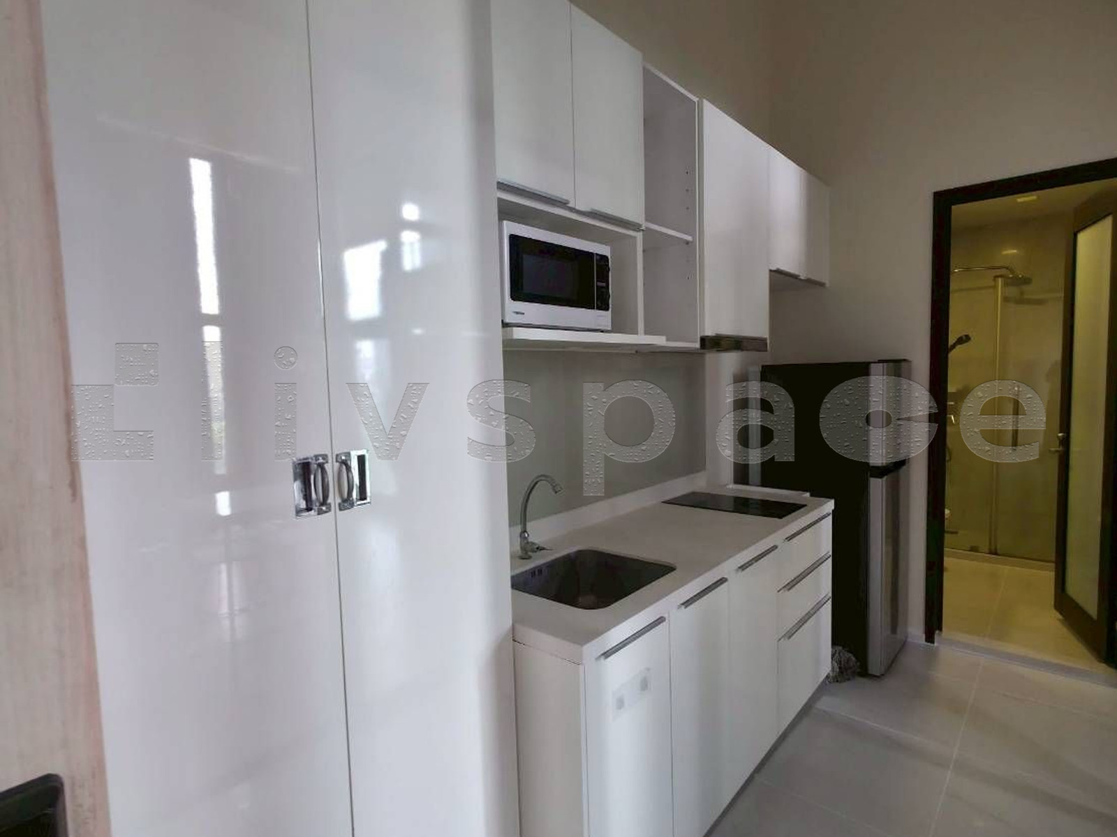 ▚ L1JC0Eツ ให้เช่า Chewathai Residence Asok Loft 35ตร.ม. ชั้นสูง มีครัวกั้นห้อง ซื้อโซฟา+ทีวีใหม่ให้ พร้อมอยู่ ใกล้ MRT พระราม 9✨ – รูปที่ 3