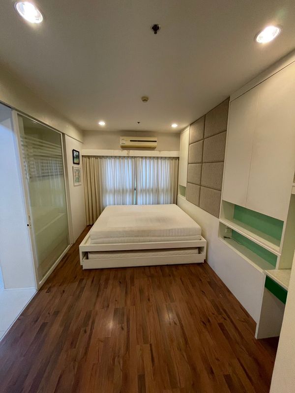 For rent Condo Q House Condo Sathorn Fully Furnished  (S11-0197) 
