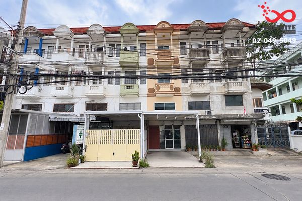 4-story commercial building for sale, Phahonyothin 48 (Sai ​​Yut), Saphan Mai, newly decorated, Jesada Village 2.