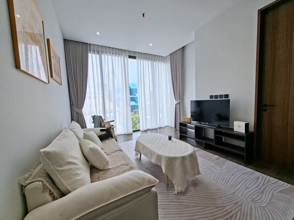 For rent: Romm Convent, price 60,000 baht, Luxury/Wellness condo. Prime location in the heart of Sathorn-Silom
