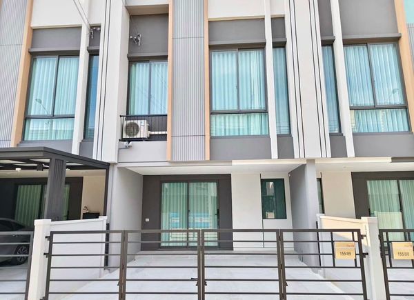 M1822 For rent, new 2-story townhome, Pleno Sukhumvit-Bangna 4.