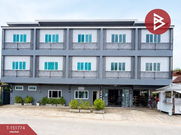 Commercial building for sale, 5 units, area 2 ngan, Bang Lamung, Chonburi.