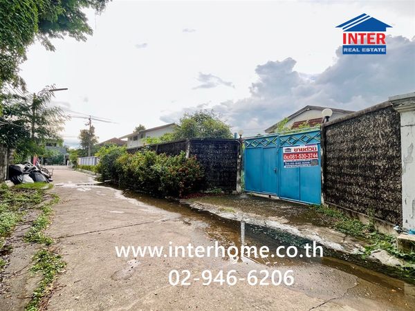ที่ดิน + บ้าน 2 ชั้น 190 ตร.ว. หมู่บ้านศรีนครพัฒนา นวมินทร์24 ที่ดินนวมินทร์ ใกล้เดอะมอลล์บางกะปิ ซอยนวมินทร์24 ถนนนวมินทร์ ถนนลาดพร้าว เขตบึงกุ่ม กรุงเทพมหานคร 