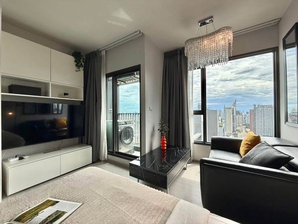🔥 FOR RENT | ให้เช่า LIFE ASOKE–RAMA 9 🔥 🏙️ ชั้นสูง วิวอโศก–มักกะสัน วิวเมืองสวย!