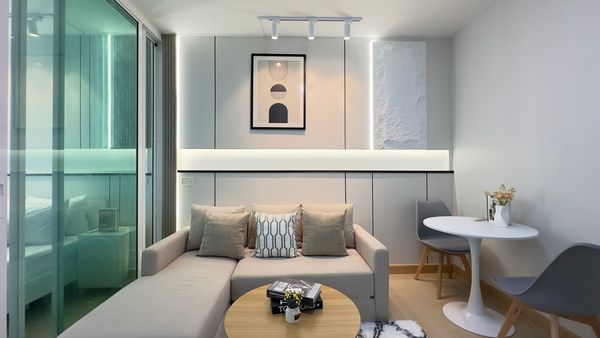 ✨ Ready To Move In ✨ Condo in Tha Phra area { 𝐔𝐧𝐢𝐨 𝐂𝐡𝐚𝐫𝐚𝐧 𝟑 } 🚝 near MRT Tha Phra, only 5 minutes, free furniture, free transfer 📑 There is a team to help take care of you. Loans provided at every step