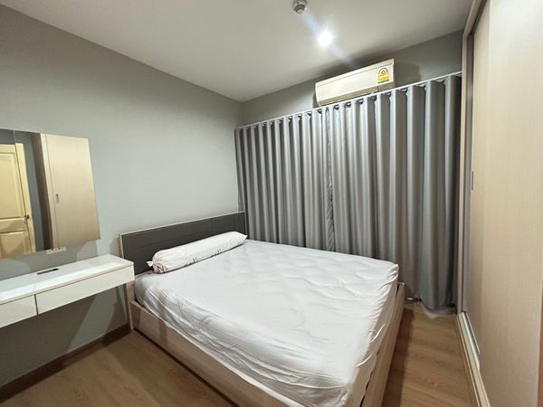 Sym Vibha Ladprao ว่างให้เช่า ห้องสวย ไม่เคยปล่อยเช่า ทำเลดีมากใกล้สวนจตุจักร และ bts mrt  มี Sofa ให้ใหม่นะครับ