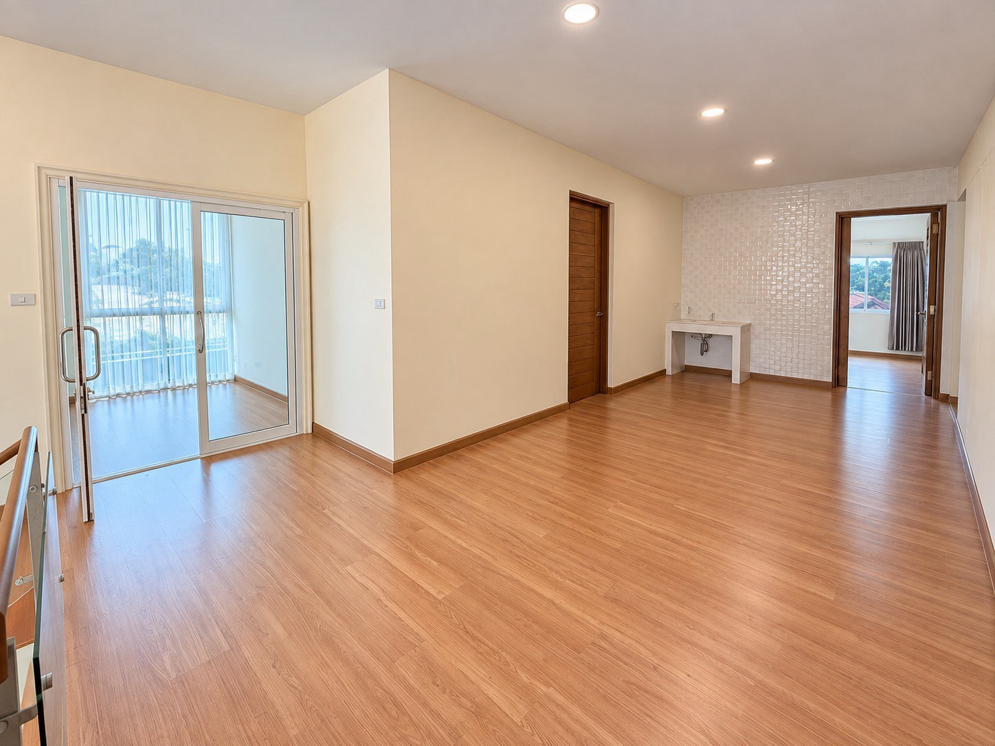 🏡✨ 3-story house/residential building for sale in the heart of Chiang Mai city – Wua Lai – Chang Khlan location. Near the airport intersection – รูปที่ 4