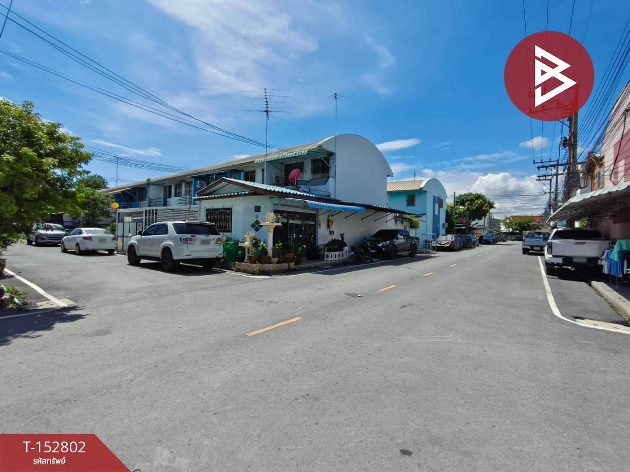 Townhouse for sale Our village, Bang Pakong, Chachoengsao, is ready to move in. Townhouse for sale Our village, Bang Pakong, Chachoengsao, is ready to move in.