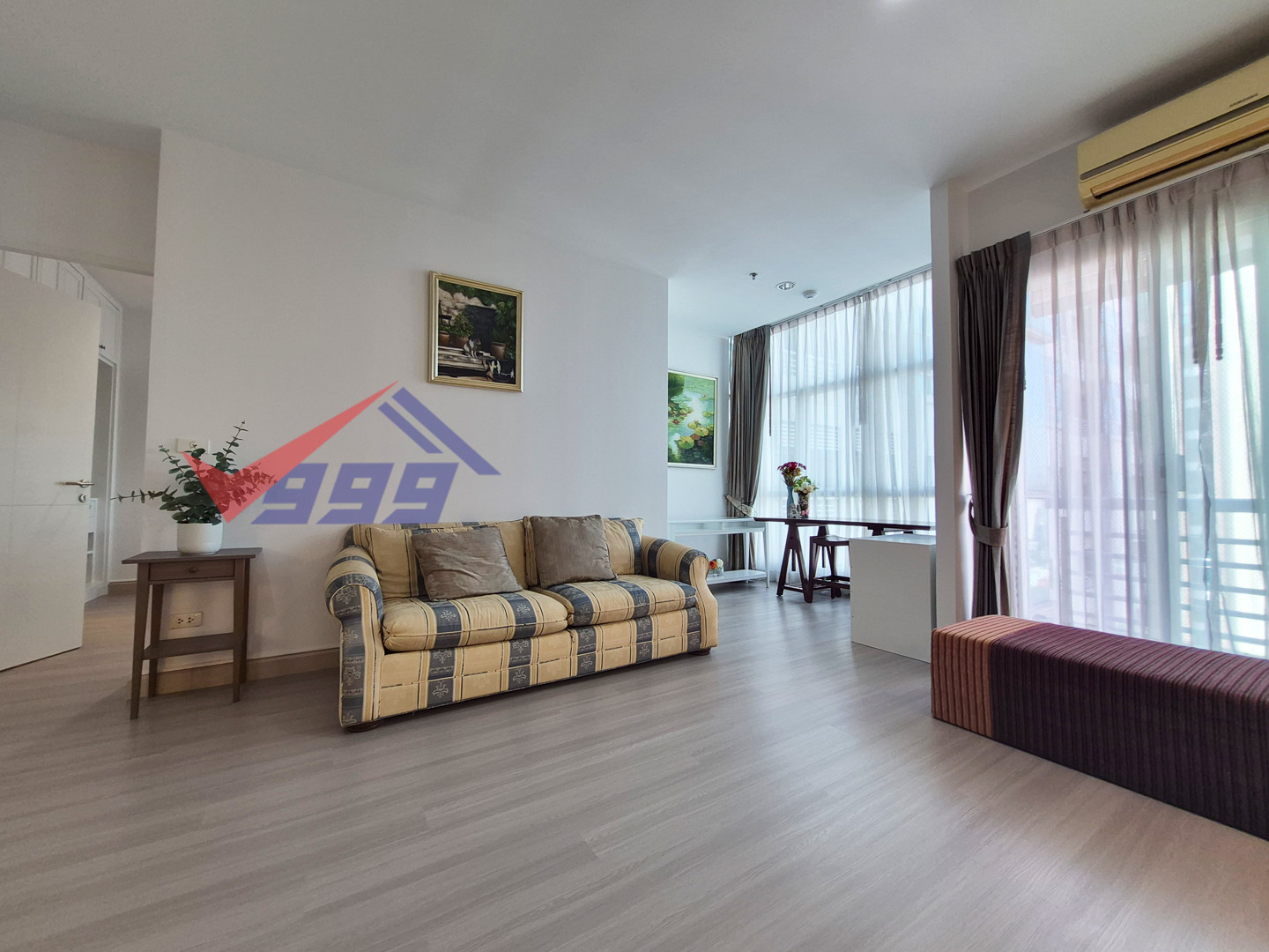 ให้เช่าคอนโด The Fourwings Residence | 1 ห้องนอน 68 ตร.ม. REF. F220909