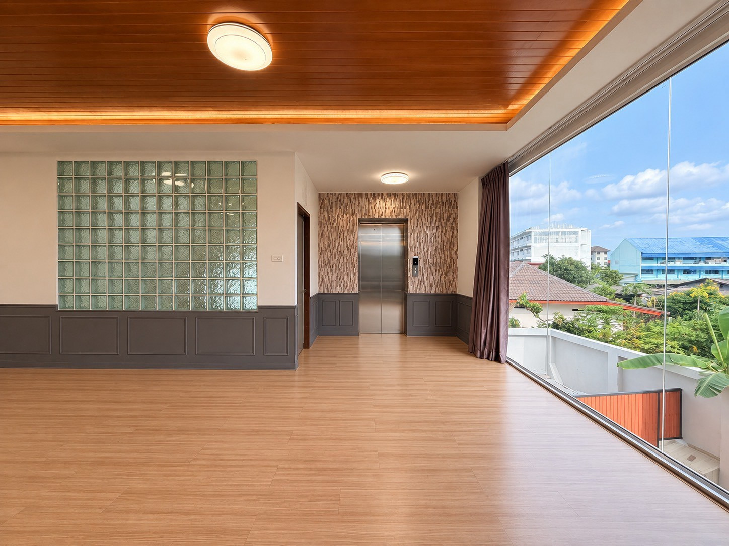 🏡✨ 3-story house/residential building for sale in the heart of Chiang Mai city – Wua Lai – Chang Khlan location. Near the airport intersection – รูปที่ 3