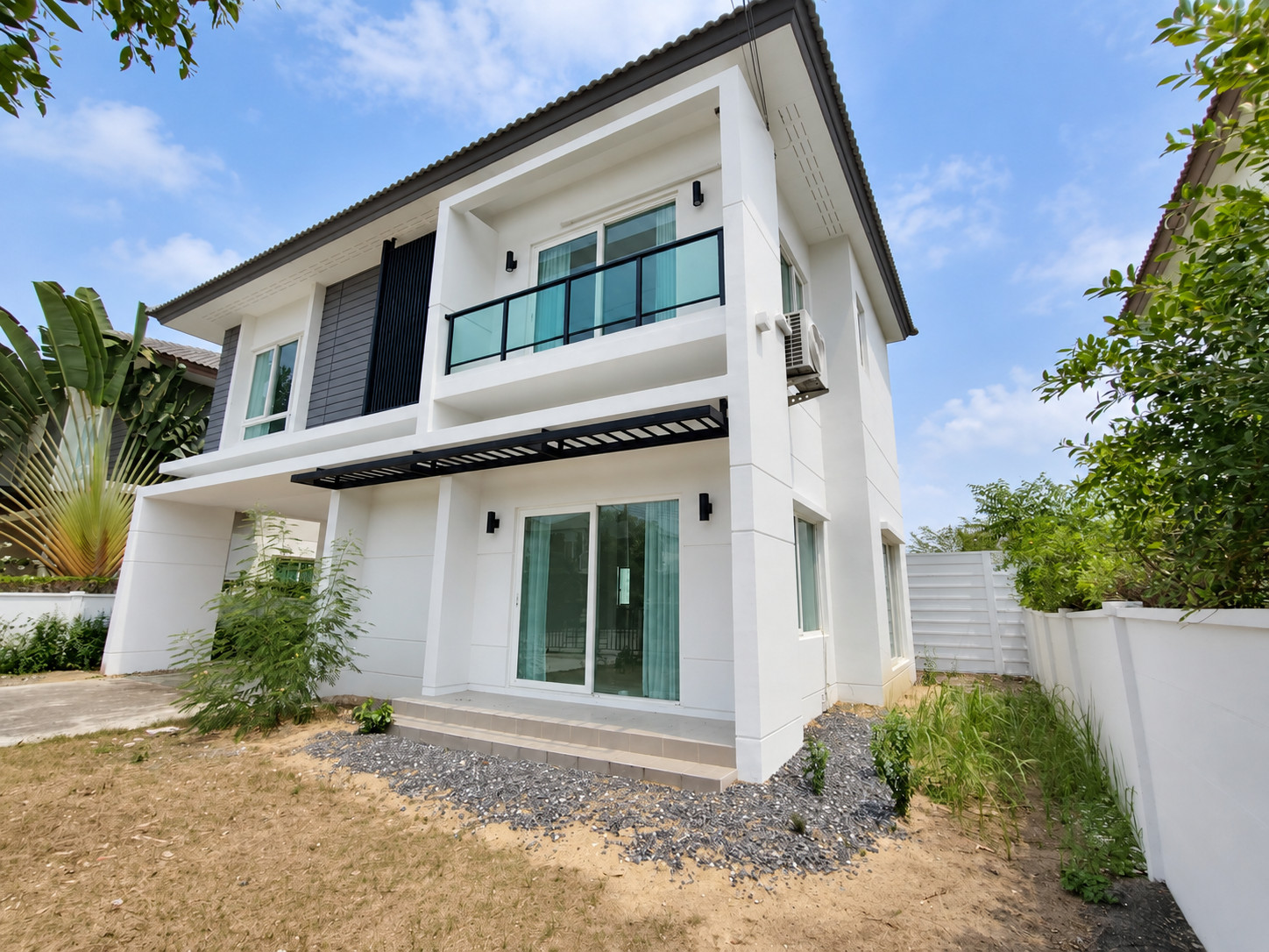 🏡 บ้านเดี่ยว 2 ชั้น 4 ห้องนอน บนที่ดิน 69.9 ตร.ว. ✨ 🏡 เซนโทร พหลโยธิน-วิภาวดี 🏡 บ้านเดี่ยว 2 ชั้น 4 ห้องนอน บนที่ดิน 69.9 ตร.ว. ✨ 🏡 เซนโทร พหลโยธิน-วิภาวดี