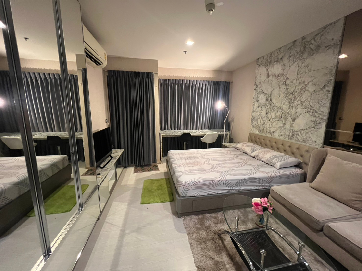 For rent: Rhythm Sukhumvit 36 - 38, 12th floor. For rent: Rhythm Sukhumvit 36 - 38, 12th floor.