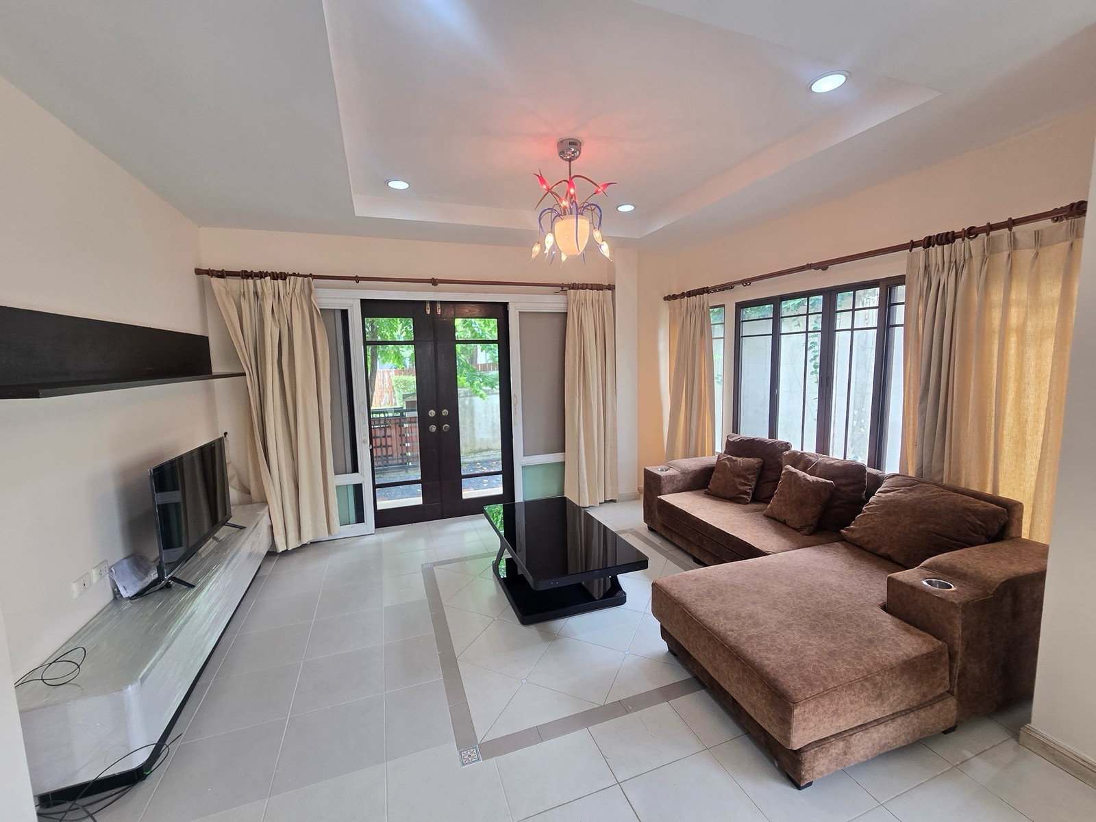 ✨🏡ให้เช่าบ้านเดี่ยว 2 ชั้น หลังมุม  ✨🏡หมู่บ้านเศรษฐสิริ เสรีไทย  📍ทำเลดี เฟอร์นิเจอร์ครบ renovate ใหม่ทั้งหลัง ✨✔️
