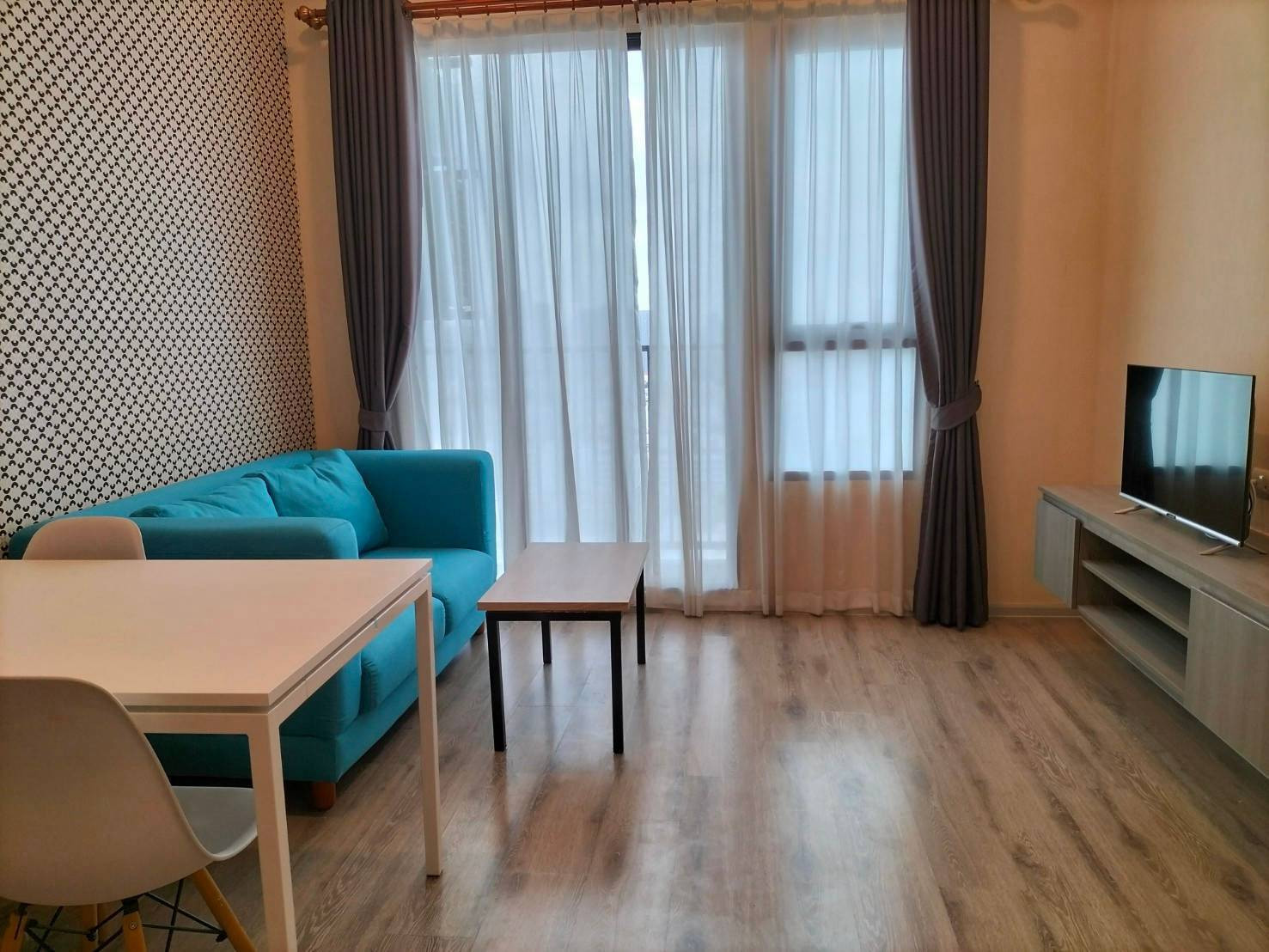 urgent!!! Condo ready for rent Knightsbridge Collage Ramkhamhaeng 086-4455124
