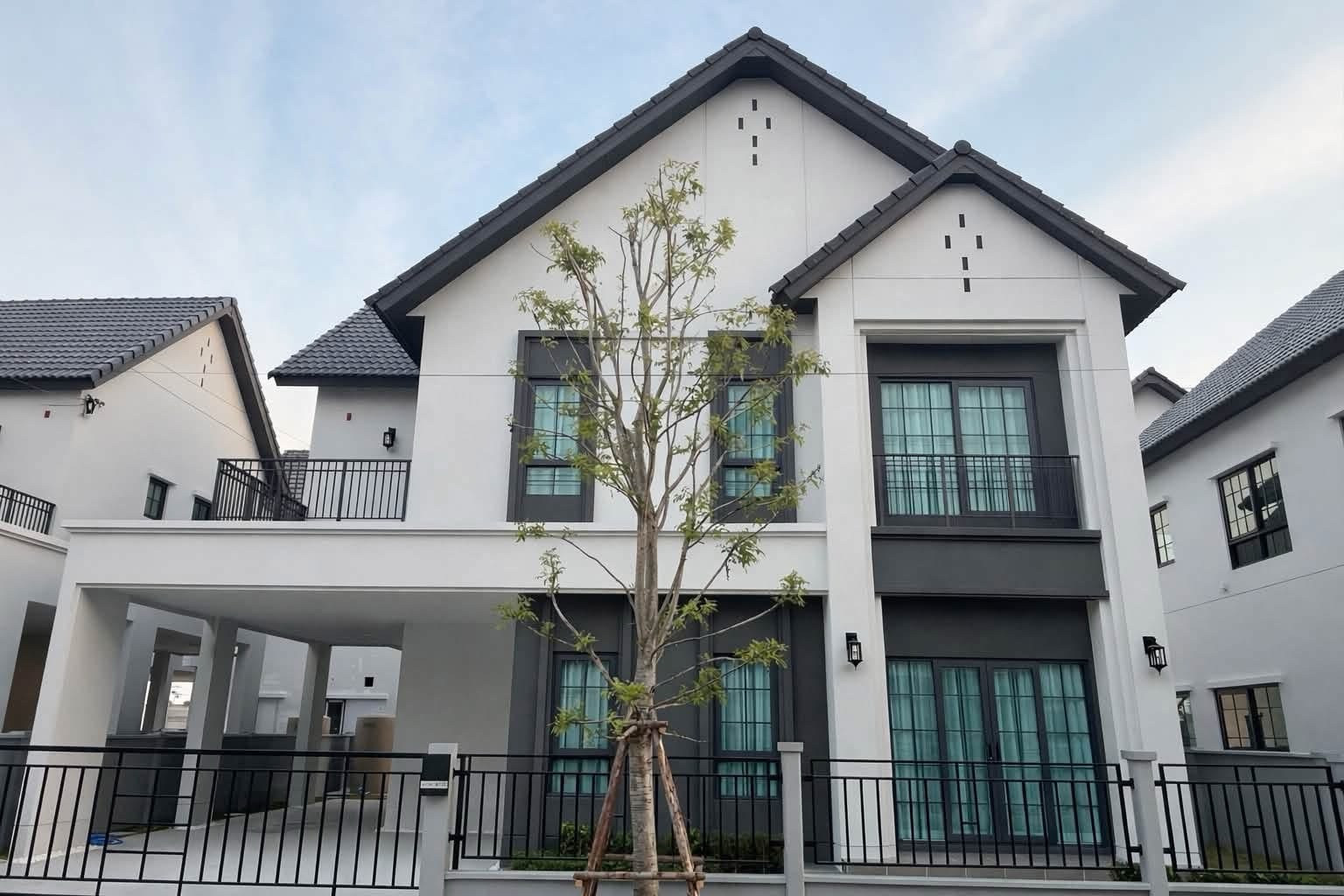 🏡 ให้เช่า Centro บางนา |  บ้านใหม่ ไม่เคยเข้าอยู่ ใกล้ Mega Bangna เพียงประมาณ 5 นาที