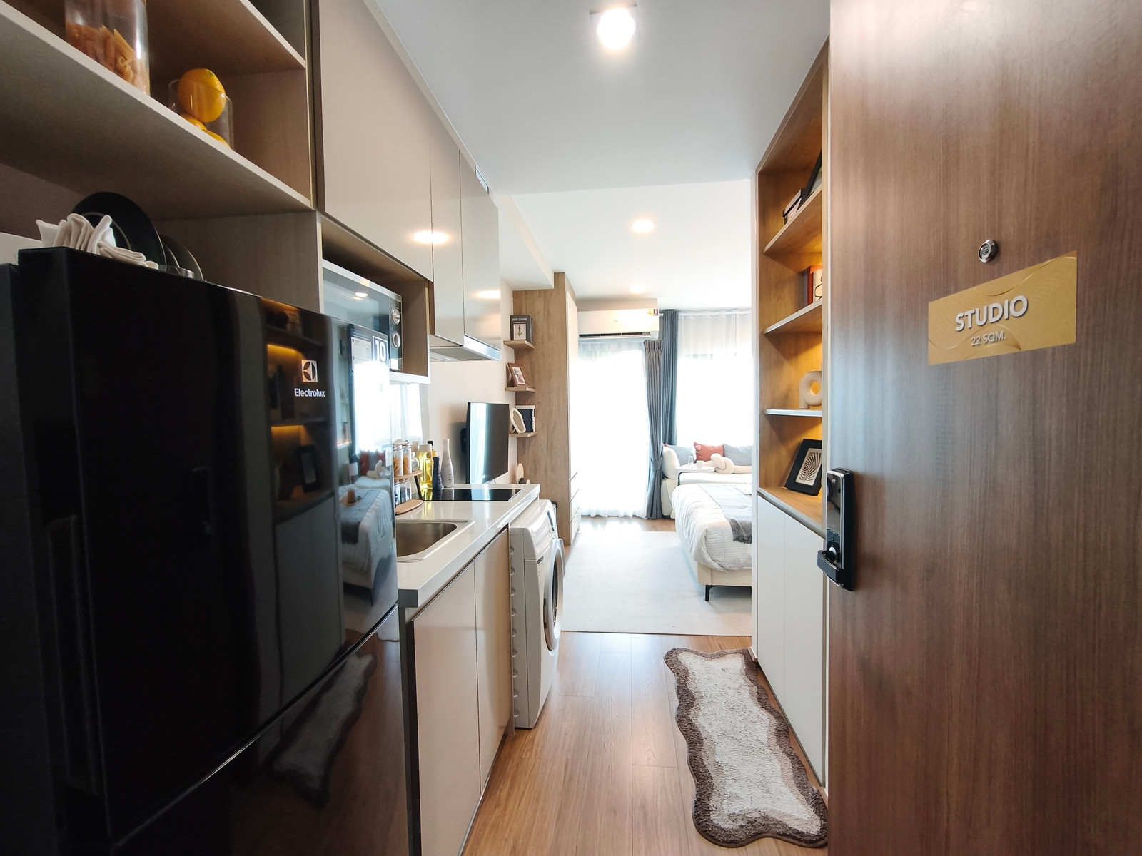  PRIME INVESTMENT OPPORTUNITY IN BANGKOK!    The LIVIN Ramkhamhaeng – Modern Freehold Condominium under Foreign Quota – รูปที่ 2