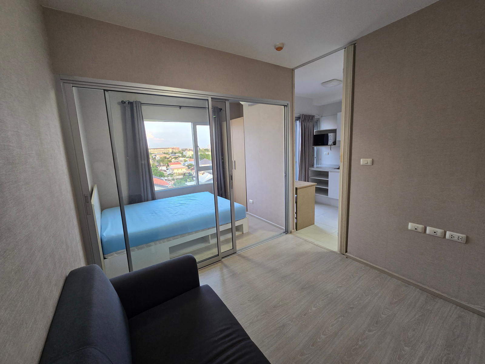 For rent, Plum Condo Extra Rama 2, 7th floor, beautiful view, room ready to move in immediately. For rent, Plum Condo Extra Rama 2, 7th floor, beautiful view, room ready to move in immediately.