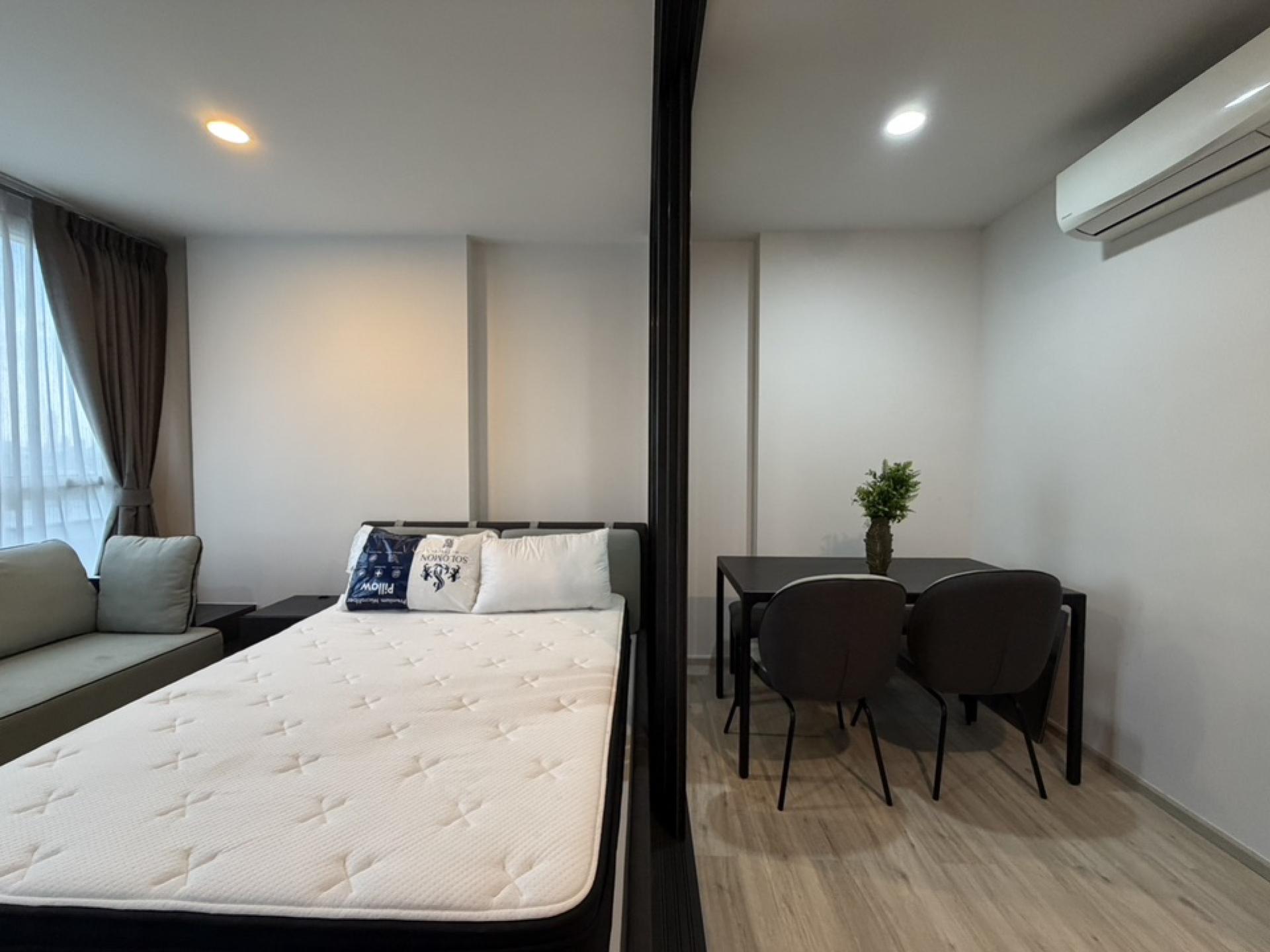 🏙️ **ให้เช่า XT ห้วยขวาง | XT HUAIKHWANG**✨ ห้องพร้อมเข้าอยู่ เฟอร์นิเจอร์และเครื่องใช้ไฟฟ้าครบสะดวกสบายกับชีวิตในเมือง ใครกำลังหาห้องย่านห้วยขวาง ทักมาได้เลยค่ะ 💙 – รูปที่ 3