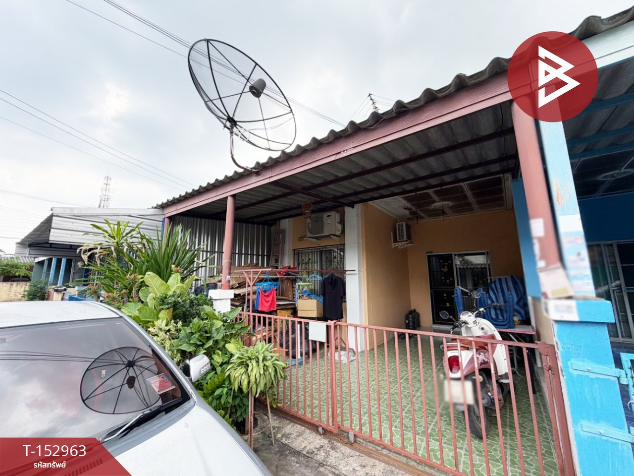 Townhouse for sale, area 22.4 square meters, Ab Sap Village, Rayong.
